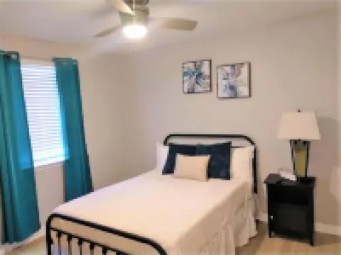 KING BED/FAMILY FRIENDLY /GAMEROOM‼/NEAR CROSSPLEX