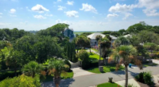 Thirst N' Howl by Tybee Vacation Rentals