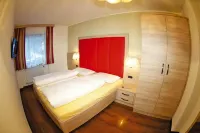 Apartment in Val Gardena near Ski Slopes