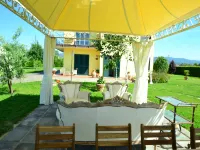 Villa in Montecarlo with Pool and Scenic Views