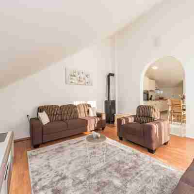 Apartment in Vrsi near the Sea Rooms