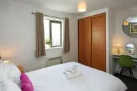 Albion Street Apartments