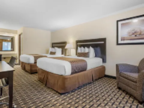 Best Western Plus Inn of Hayward Hotels in Hayward