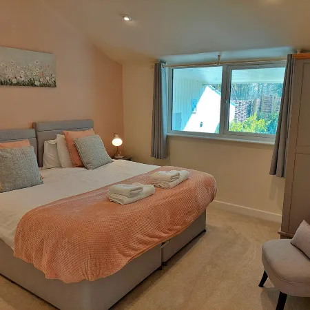 Cottage in Devon with Hot Tub & Dartmoor Views