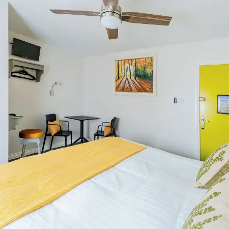 Dan Linehan's B&B