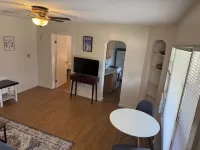 Valley Junction Getaway