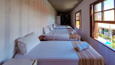 CONTAINER ECO 套房 Shells Beach附近的飯店