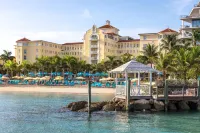 British Colonial Nassau Hotel - Romantic