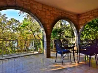 Lina Hotels in Njivice