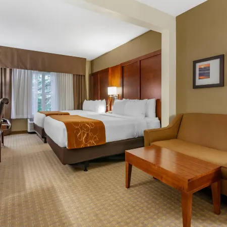Comfort Suites