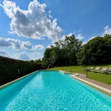 Le Serre Suites & Apartments