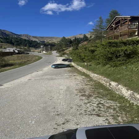 Cosy, Bright Apartment in Allos