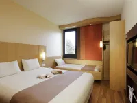 Ibis Guingamp - Coeur de Bretagne Hotels in Guingamp