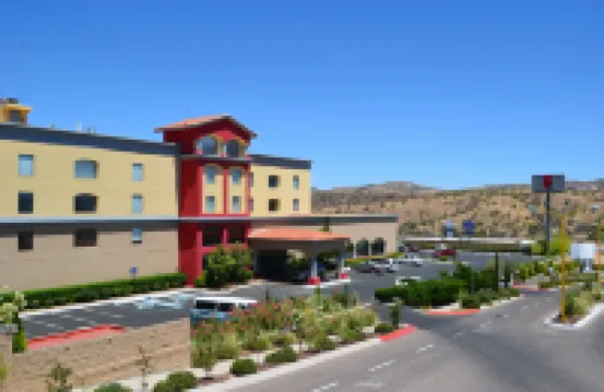 Fiesta Inn Nogales โรงแรมใน