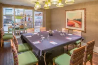 Crowne Plaza CHARLESTON AIRPORT - CONV CTR by IHG