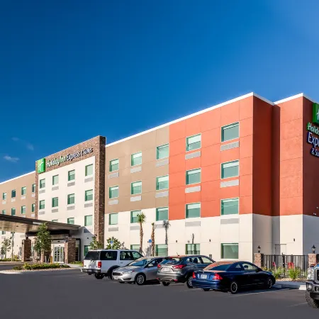 Holiday Inn Express & Suites PUNTA GORDA by IHG