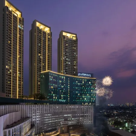 Pullman Jakarta Central Park Отели рядом с достопримечательностью «Торговый центр Central Park»