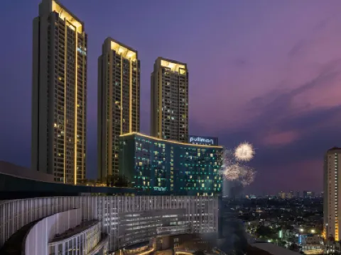 Pullman Jakarta Central Park Hotels in Jakarta