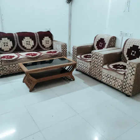 Spacious Peaceful Apartment for Two Families in Lucknow