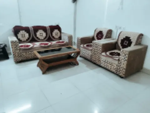 Spacious Peaceful Apartment for Two Families in Lucknow