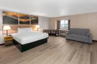 Days Inn & Suites by Wyndham Spokane Airport Airway Heights