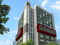 ROOMS INC d'botanica Bandung Hotels in Cicendo