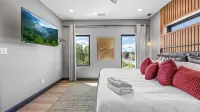 The Back Nine Retreat by AvantStay