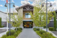 Best Western Plus Stevenson Manor Hotels near Shypoke Cellars