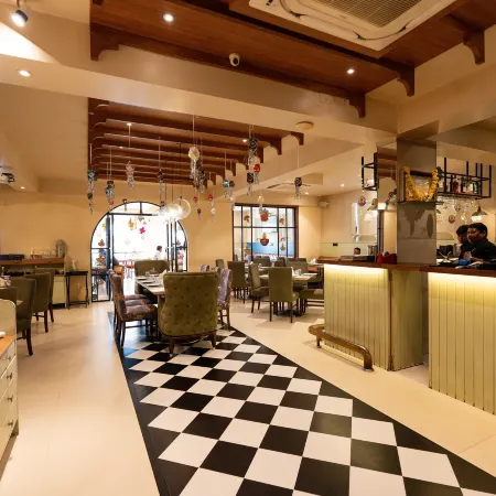 Hotel Karuna Residency
