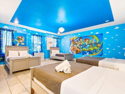 Storey Lake Getaway Pool Spa Theater