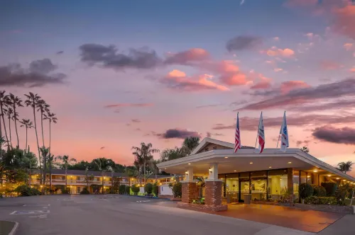 Best Western Plus Carriage Inn Hôtels à : Sherman Oaks