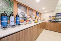 Clarion Pointe Winston – Salem Downtown - breakfast