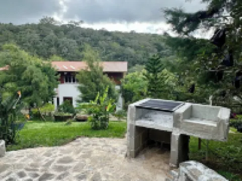 La Villa de los Alas Hotels in Juayua