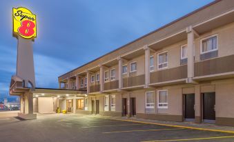Super 8 by Wyndham Thunder Bay