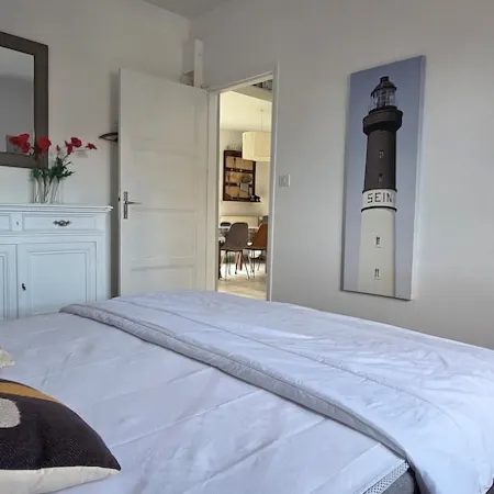 Very pretty villa 2 steps from the sea and beaches in Concarneau
