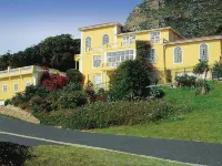 Colona Castle Hotels in Tokai