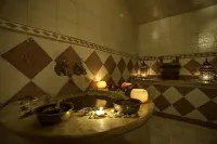 Amani Hotel Suites & Spa - Badekar