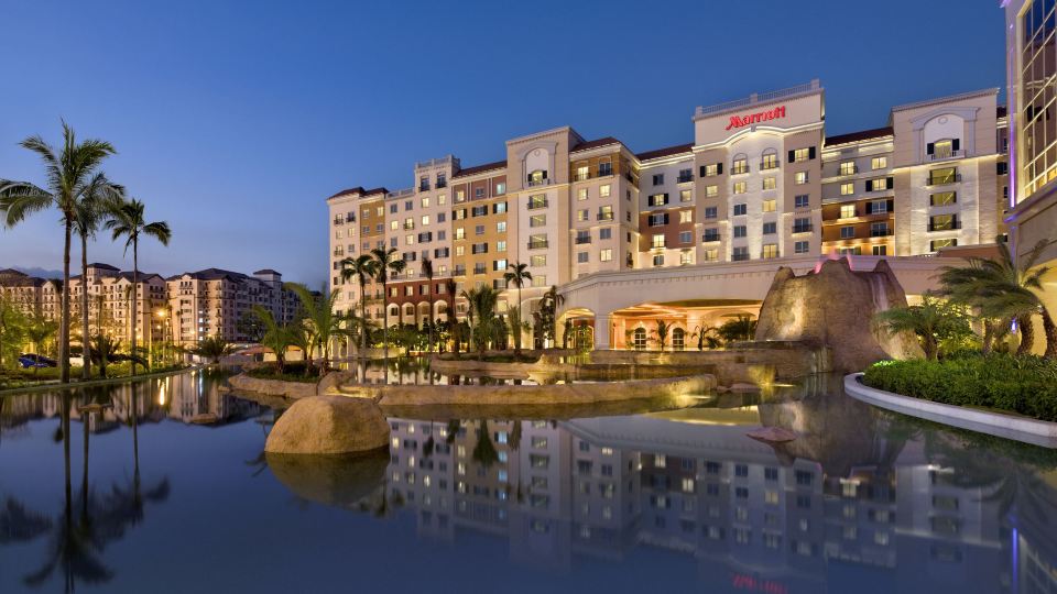 Manila Marriott Hotel at Newport World Resorts