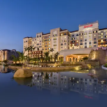 Manila Marriott Hotel at Newport World Resorts