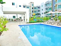 Modern Rooftop Penthouse Private Large Jacuzzi - 2-Star