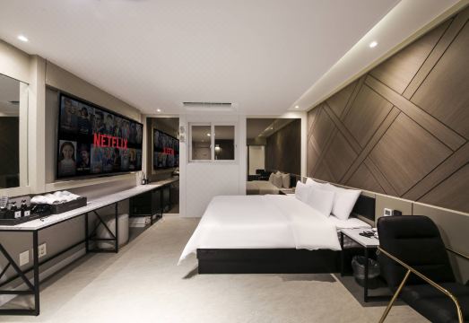 태안 숙소 비교 사진