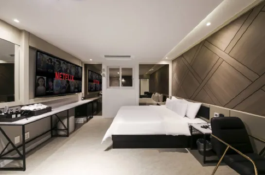 Taean Khan Hotel
