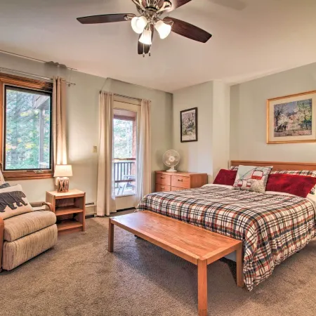 2-Story Townhouse - 1 Mi to Killington Ski Area!