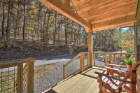 Creekside Craftsman Retreat in North GA Mountains! - parking