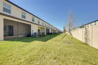 Newly Built Townhome 8 Mi to Manatee Viewing Ctr! - 3-Star