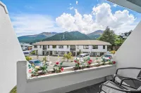 Amity Serviced Apartments - Mountain view