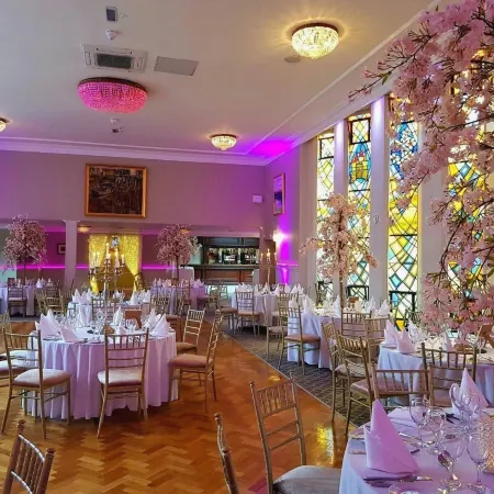 Castle Oaks House Hotel