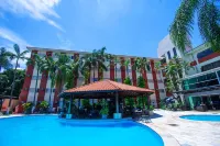 Hotel Vilage Inn Ribeirão Preto & Convenções by Nacional Inn - Pools