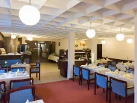 โรงแรมเซเนเตอร์ โรงแรมในบีเลเฟลด์