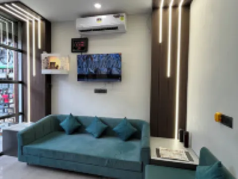 Hotel Shiva Palace Hotels in Ujjain